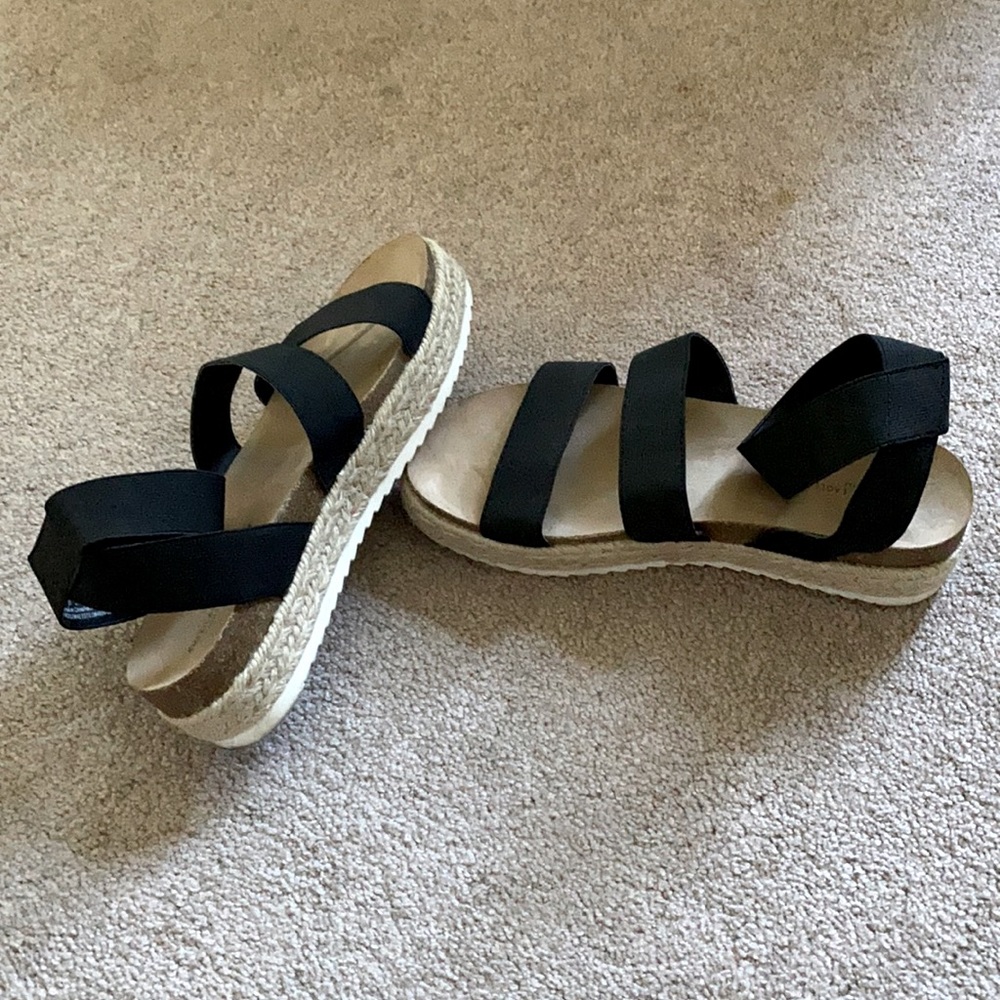AE Espadrille Flatform Sandals - Size 10